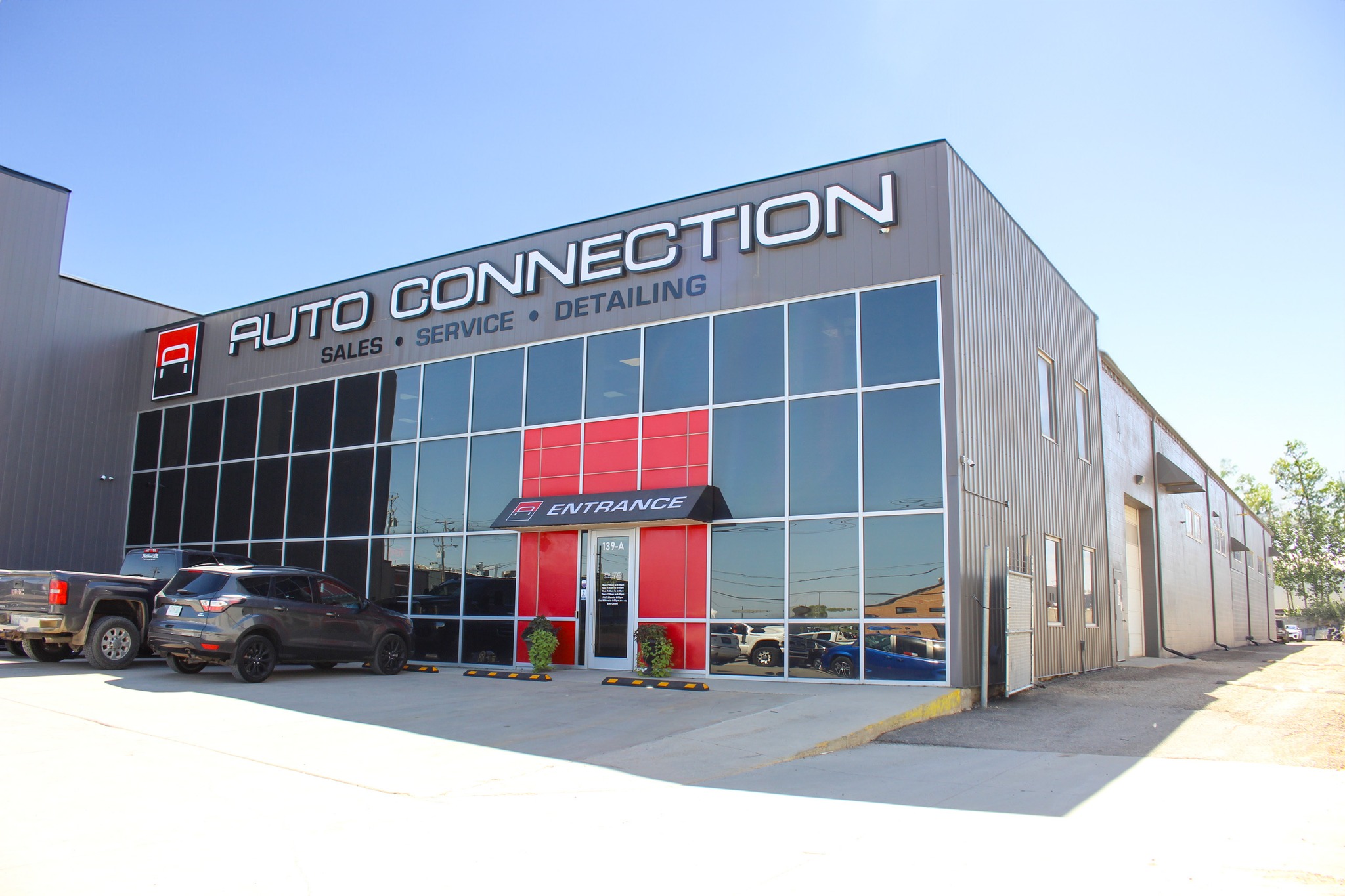 Saskatoon Auto Connection | Car Dealership, Service, and Detail
